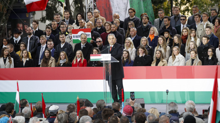 Orban: Brisel i Vašington uz podršku Soroša protežiraju opoziciju