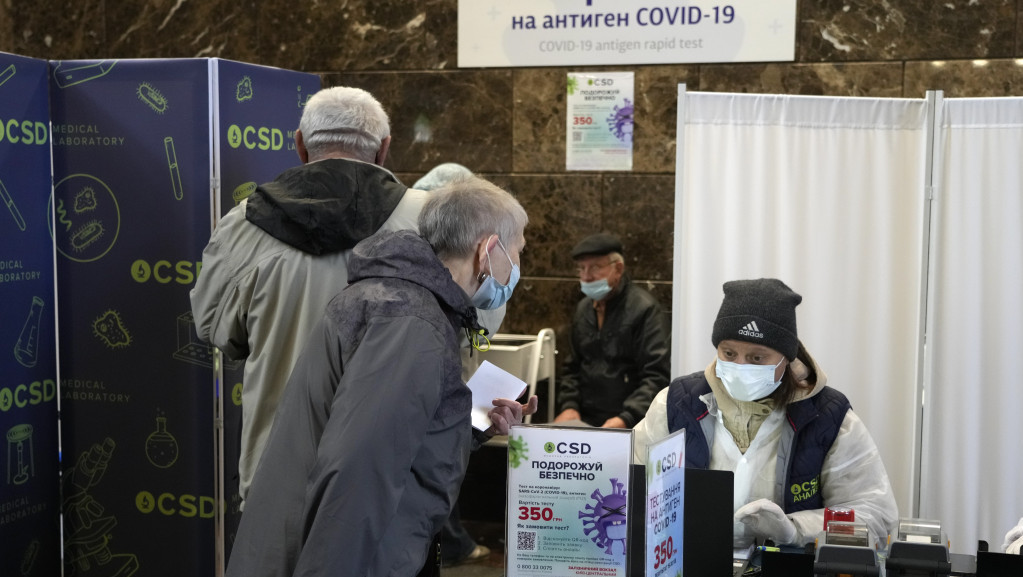 Korona u Evropi: Rekordni broj novozaraženih u Bugarskoj, dosad najviše umrlih od kovida u Rusiji i Ukrajini