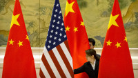 Zatezanje odnosa: Peking uputio protest Vašingtonu zbog uništenja vazdušnog balona, vojska SAD traga za ostacima