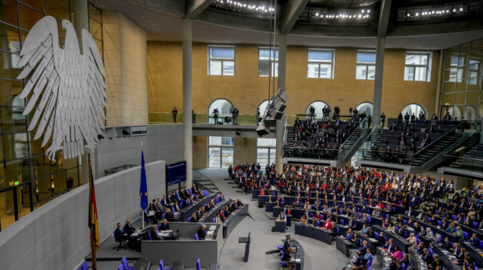 Nemački Bundestag odbio obaveznu vakcinaciju starijih od 60