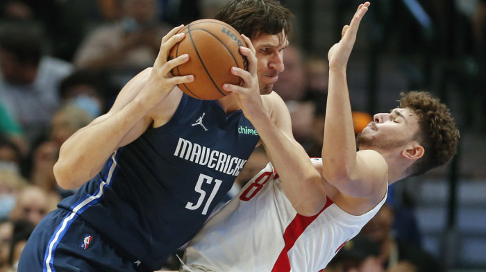 Pobeda Dalasa u NBA ligi: Boban Marjanović dvocifren za samo osam minuta