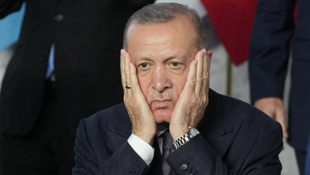 Turska krivično goni 30 ljudi zbog širenja dezinformacija o Erdoganovom zdravlju