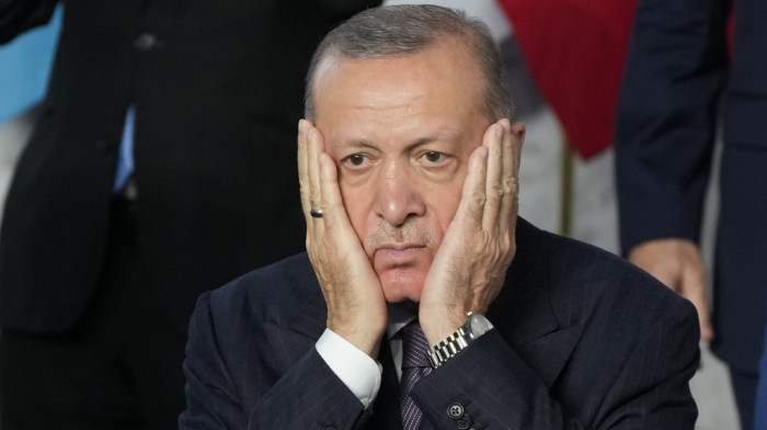 Turska krivično goni 30 ljudi zbog širenja dezinformacija o Erdoganovom zdravlju