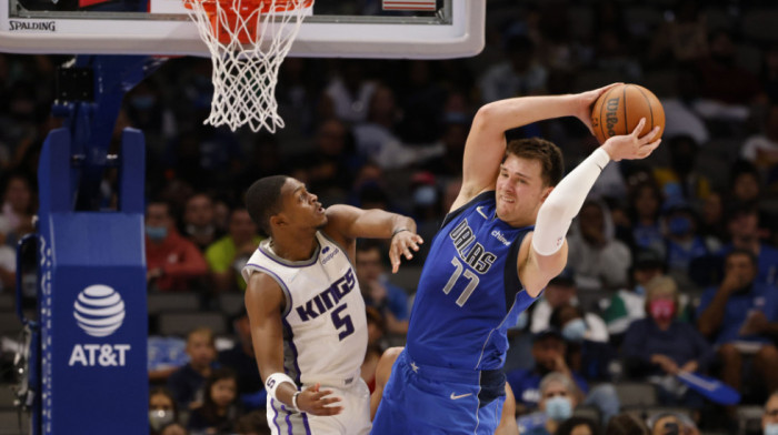 Dalas bolji od Sakramenta: Luka Dončić  ponovo na granici tripl-dabla