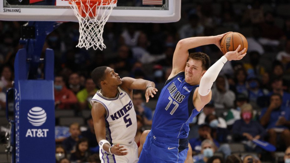 Dalas bolji od Sakramenta: Luka Dončić  ponovo na granici tripl-dabla