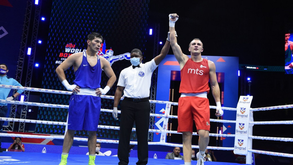 Medalja za Srbiju na SP u boksu: Vladimir Mirončikov u polufinalu