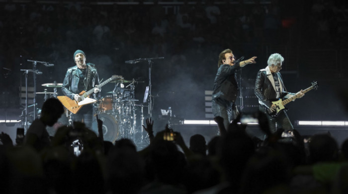 U2 nakon četiri decenije sviraju bez bubnjara Larija Malena u prostoru koji iskustvo muzike "prenosi na sledeći nivo"
