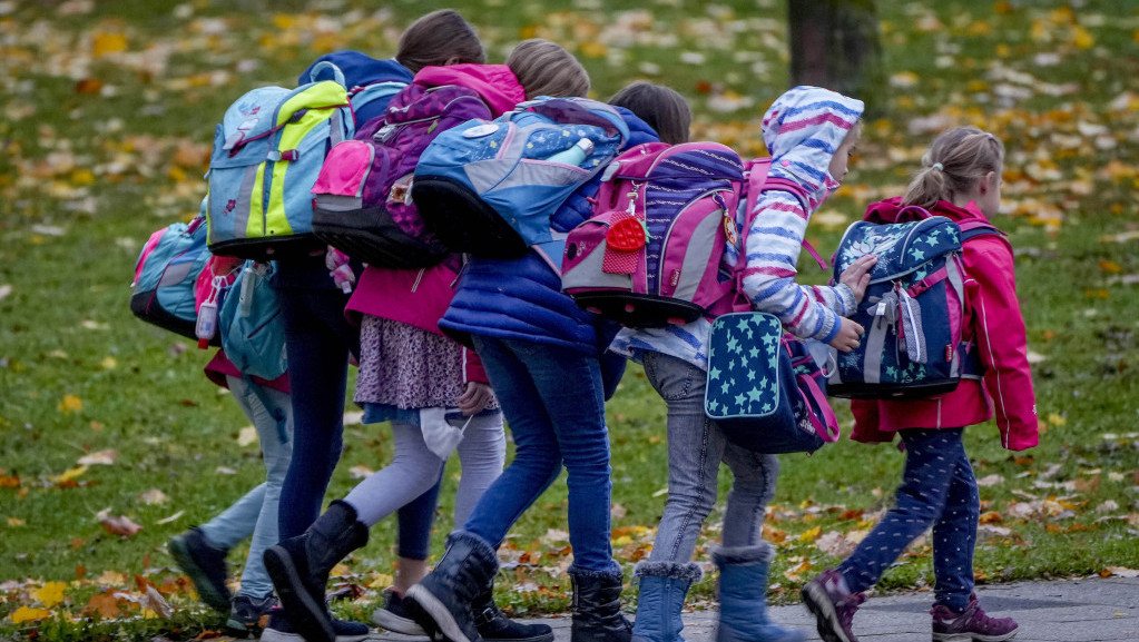 Kraj prvog polugodišta za đake u Vojvodini: Još danas u školskim klupama, pa slede tri nedelje zimskog raspusta