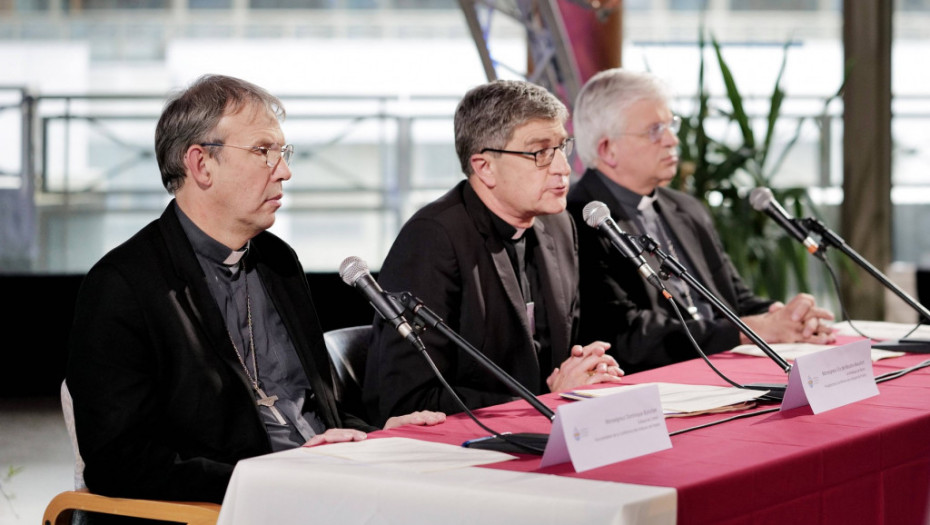 Francuska crkva spremna da proda svoje zemljište kako bi osnovala fond za žrtve zlostavljanja