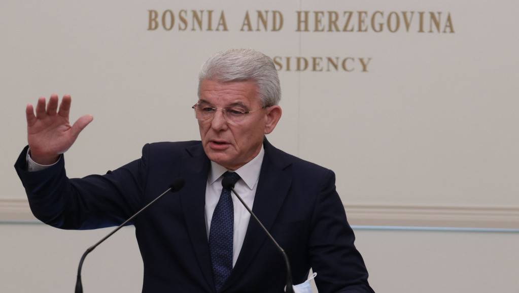 Džaferović: Šmitova odluka iznuđena manipulacijama HDZ-a