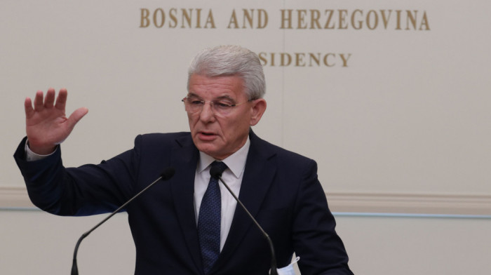 Džaferović traži ukidanje zakonskih akata Republike Srpske