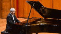 Pijanista Aleksandar Madžar održao maratonski koncert: Oda sonatama Ludviga van Betovena