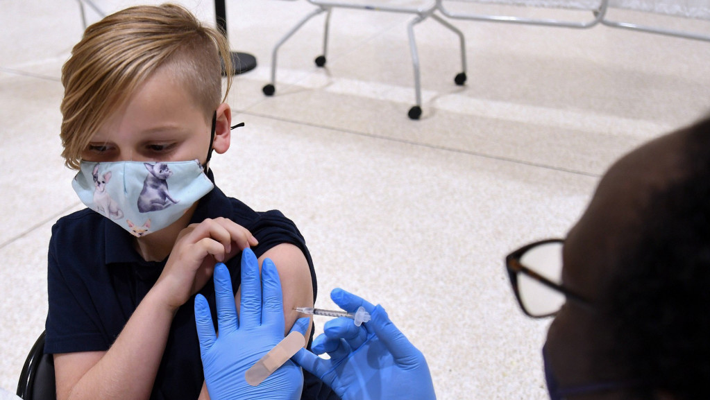 SZO savetuje da se smanji doza Fajzerove vakcine  za decu od pet do 11 godina