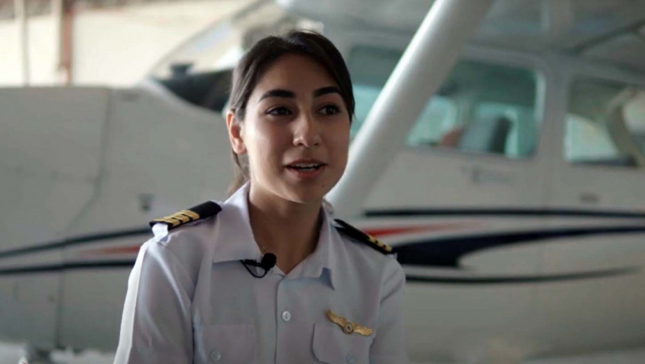 "Ako mogu da podignem avion u nebo, mogu sve": Avganistanska pilotkinja odbija da se "prizemlji" zbog talibana