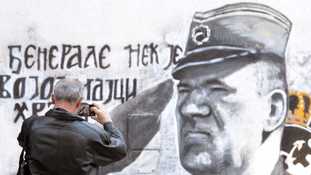 Šapić odbio da ukloni grafit iz Njegoševe ulice: Ne znam šta je ko radio u ratu u BiH, Mladić je branio srpski narod