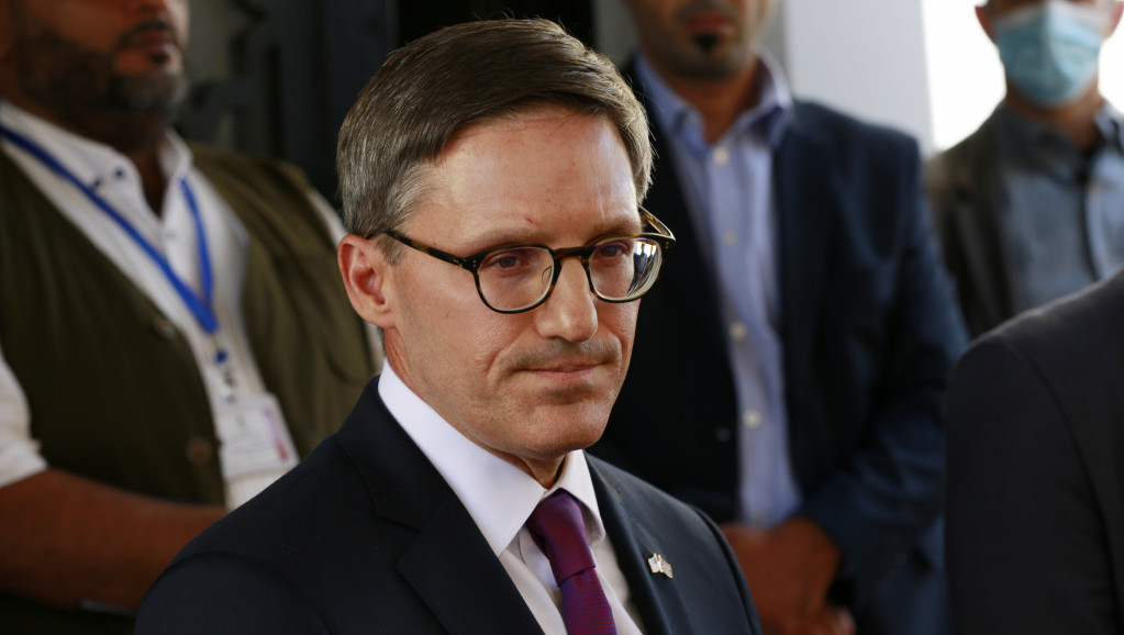 Blinkenov savetnik razgovarao s Kurtijem: Važno odlaganje odluke o tablicama bez zaplene i kazni