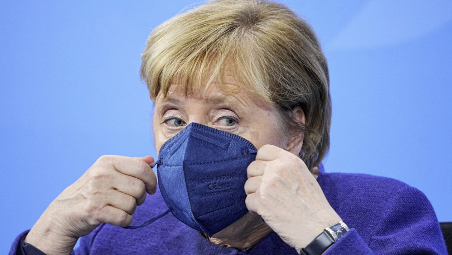 Poruka Angele Merkel pre predaje dužnosti: Shvatite ozbiljno taj podmukli virus, vakcinišite se
