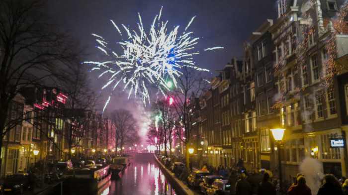 Holandija zabranila upotrebu pirotehničkih sredstva za doček Nove godine zbog  koronavirusa