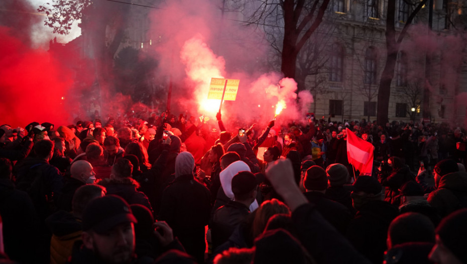 Austrijski ministar unutrašnjih poslova: Neprihvatljivo i degutantno ponašanje demonstranata