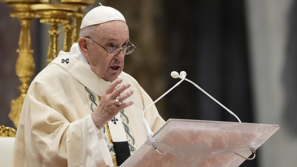 Papa Franja: Mi smo rasisti, a rat je svuda