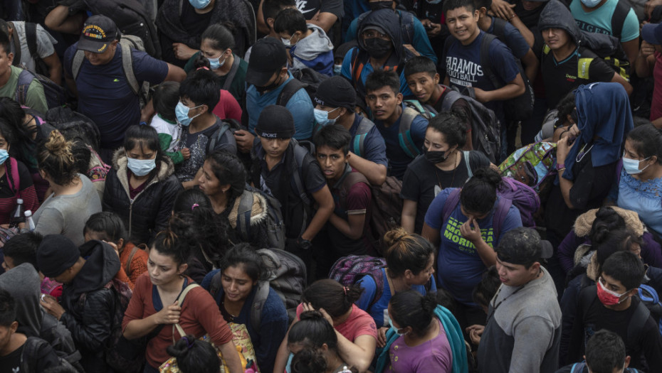 U Meksiku spaseno 600 migranata koji su bili "ugurani" u dve prikolice