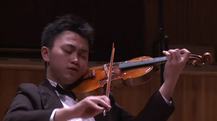 Filharmonijska "plovidba" i virtuozni violinista Ziju He u Kolarcu