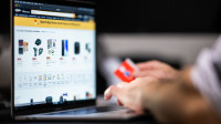 Ekspanzija onlajn trgovine i prevara - iz udruženja potrošača upozoravaju da društvene mreže nisu mesto za kupovinu robe