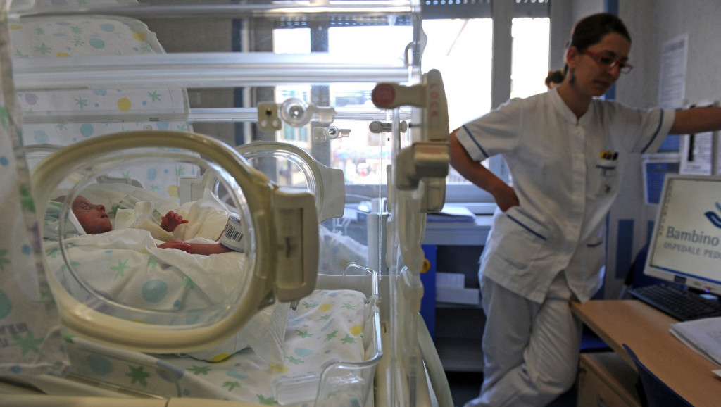 "Borba za svaki dah i dan": Iskustva lekara i roditelja o privremeno rođenim bebama