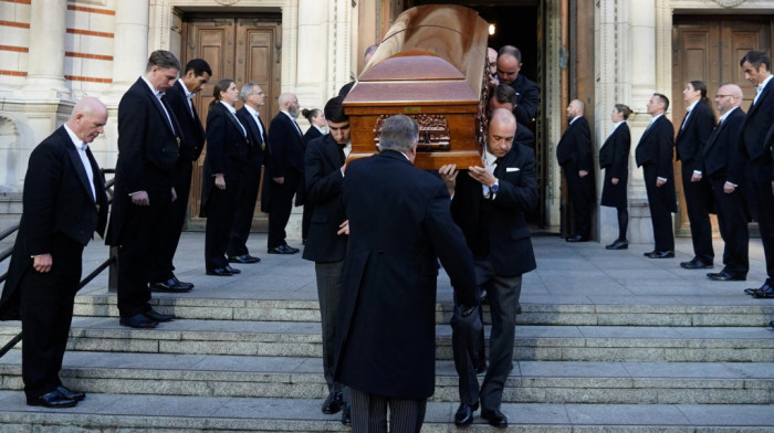 Tri bivša premijera i aktuelni Džonson na sahrani britanskog poslanika Dejvid Ejms