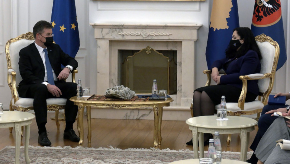 Osmani sa Lajčakom: Kosovo je posvećeno dijalogu Beograda i Prištine