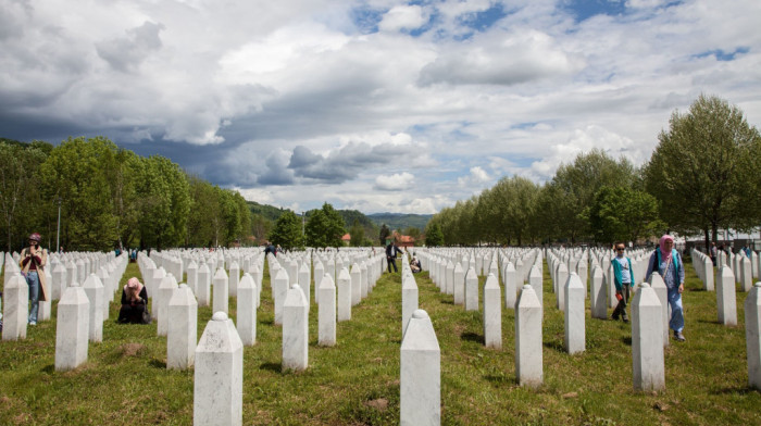 Sud BiH: Bivši policijski funkcioneri oslobođeni optužbi za "genocid u Srebrenici"