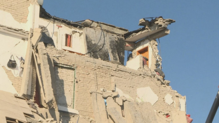 Euronews Srbija u Albaniji dve godine posle razornog zemljotresa: Na nekim zgradama i dalje vidljive posledice