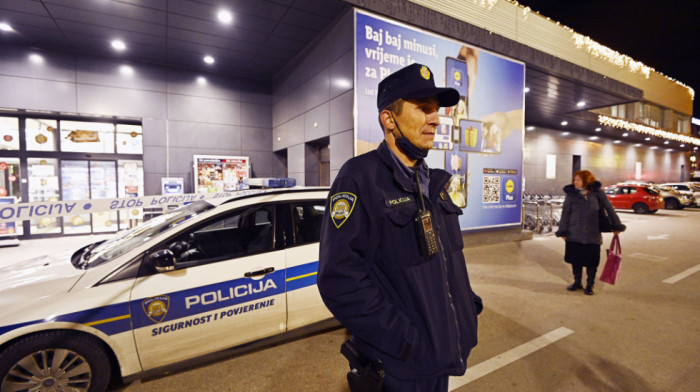 Uhapšen Nemac u Rovinju: Snimao decu pametnim satom, policija kod njega pronašla inkrimišuće fotografije