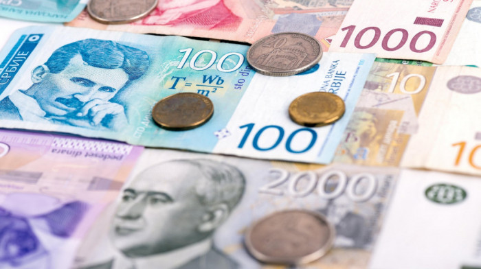 NBS: Srednji kurs dinara u utorak 117,3106 za evro