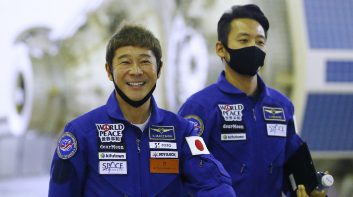 Japanski milijarder kupio sva mesta na prvom letu na Mesec, na putovanje vodi i pop zvezdu