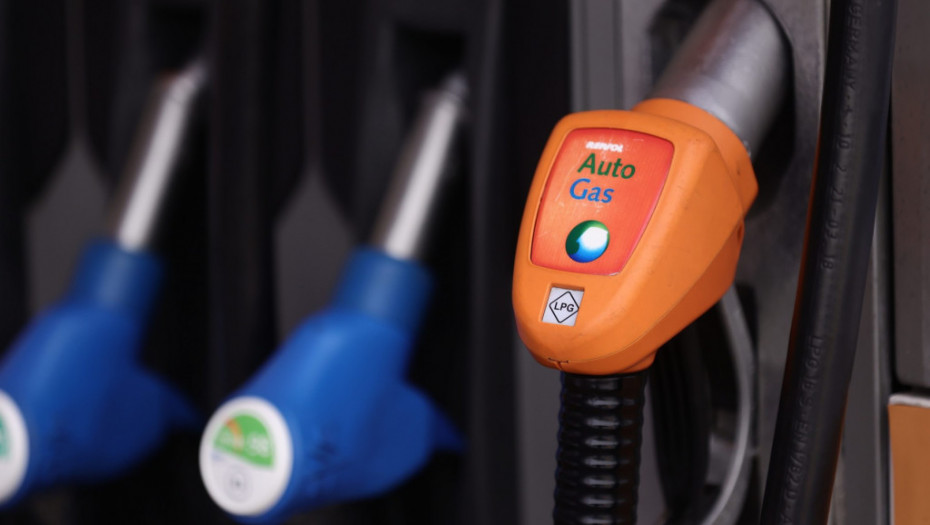 Cena auto-gasa i dalje raste: Danas košta 107 dinara za litar