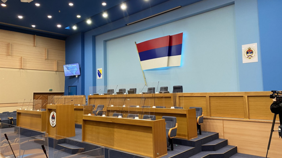 Posebna sednica Skupštine RS, Dodik traži da se Srpska zaštiti od klevete