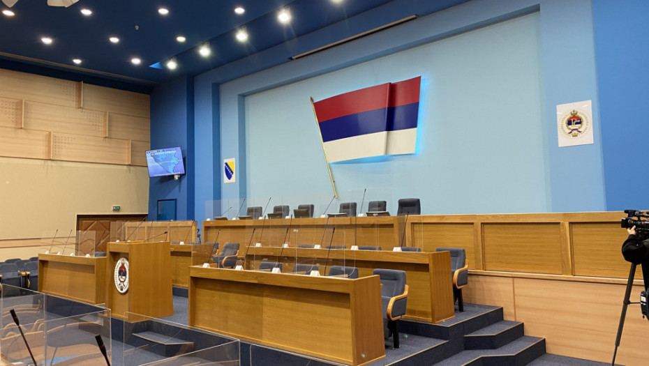 Posebna sednica Skupštine RS, Dodik traži da se Srpska zaštiti od klevete