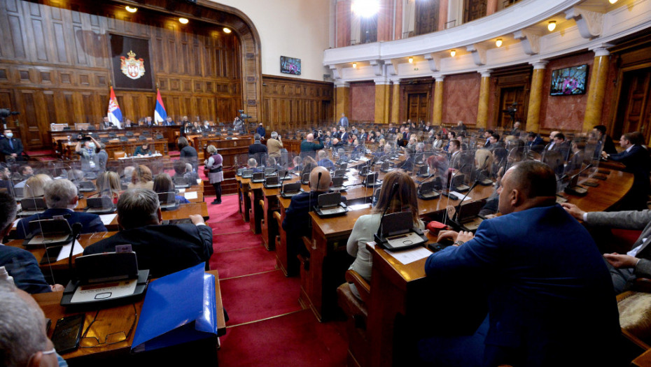 Poslanici u srpskom parlamentu danas o setu zakona iz oblasti obrazovanja