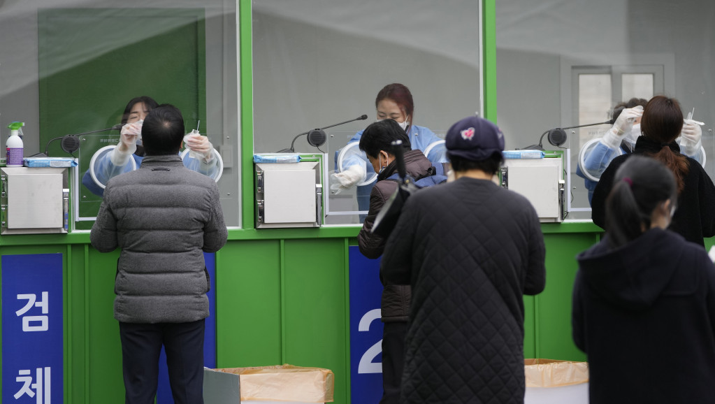 Južna Koreja: Samolečenje ako imate kovid 19, lekarska nega samo za starije od 60