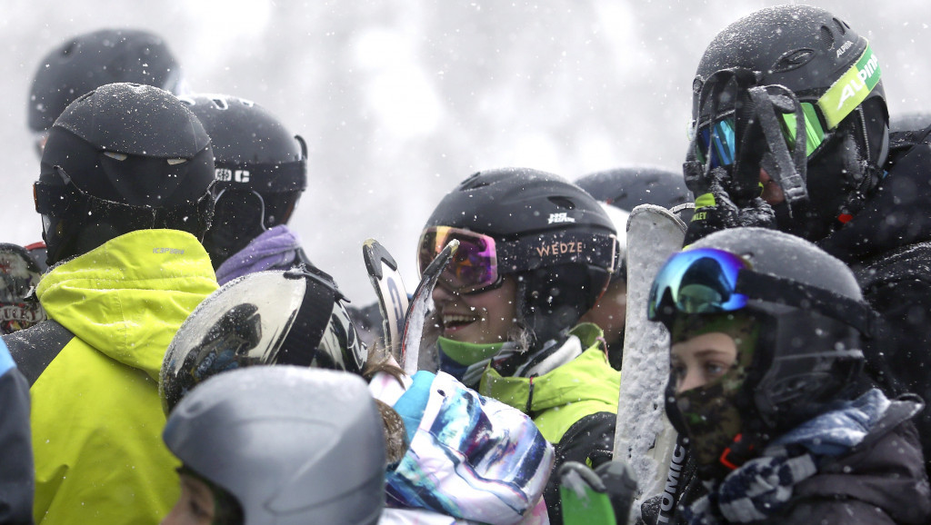 Na Zlatiboru otvoreno skijalište za decu, više od 2.000 mališana naučilo da skija