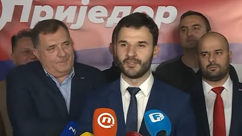 Kandidat SNSD Slobodan Javor proglasio pobedu i postao novi gradonačelnik Prijedora