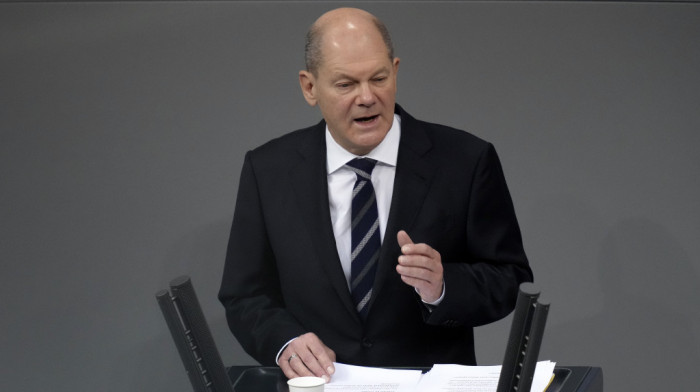 Novi nemački kancelar Olaf Šolc u obraćanju parlamentu: Nemamo vremena za gubljenje