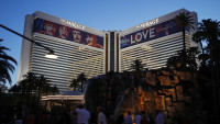 Čuveni hotel Miraž u Las Vegasu prodat za oko 1,1 milijardu dolara