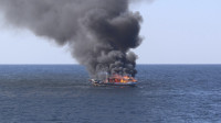 Mornarica SAD spasila živote iranskih krijumčara koji su zapalili svoj brod pun droge