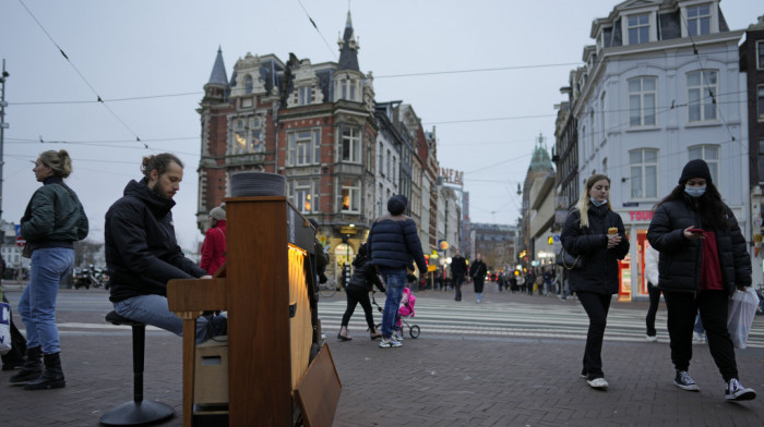Prošle godine naglo porastao broj zahteva za azil u Holandiji, najviše iz Sirije