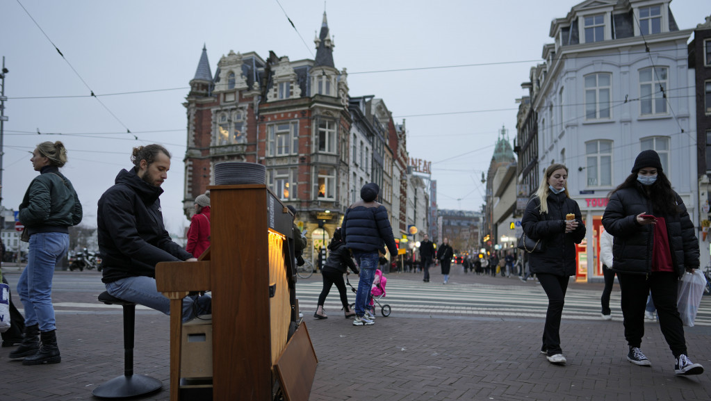 Prošle godine naglo porastao broj zahteva za azil u Holandiji, najviše iz Sirije