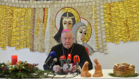 Božićna poslanica beogradskog nadbiskupa Hočevara: Božić je najcelovitije nadahnuće svim ljudima