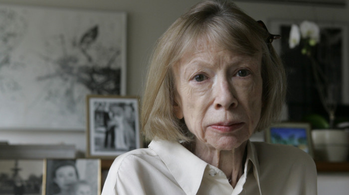 Preminula američka književnica Džoan Didion