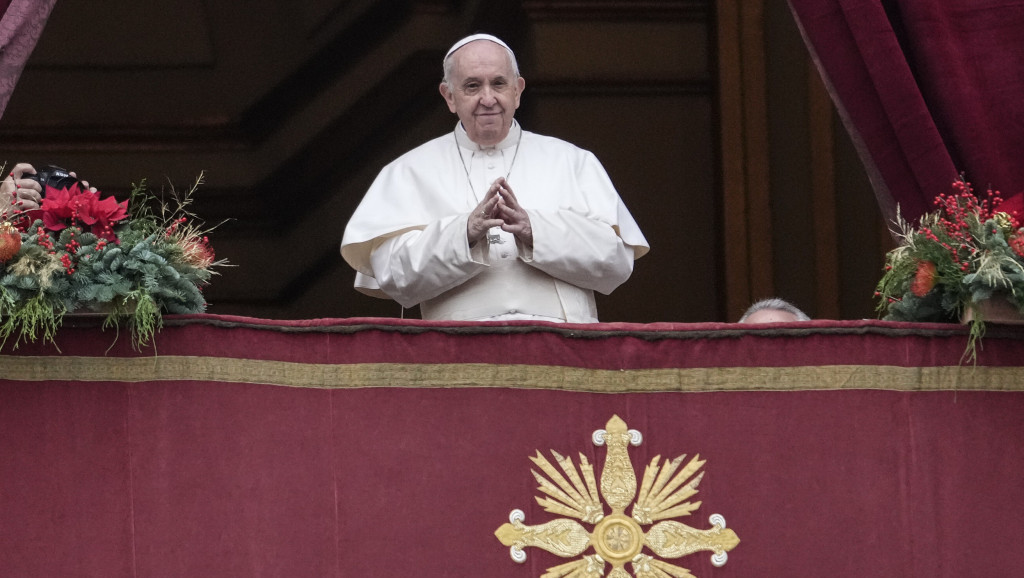 Papa Franja: Rat u Ukrajini bi predstavljao ludilo, tenzije prevazići dijalogom